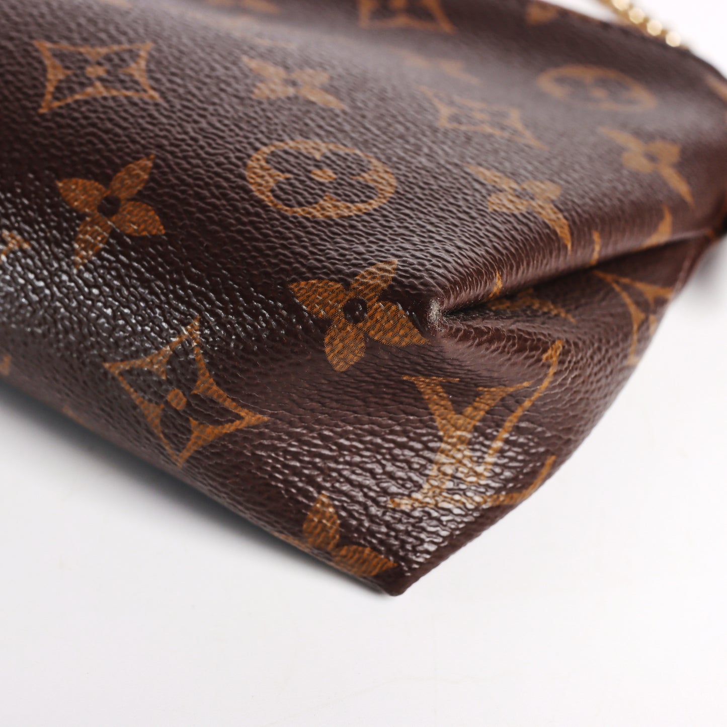 Pre-Owned Louis Vuitton Pallas Monogram Brown Coated Canvas Shoulder Bag 87741194