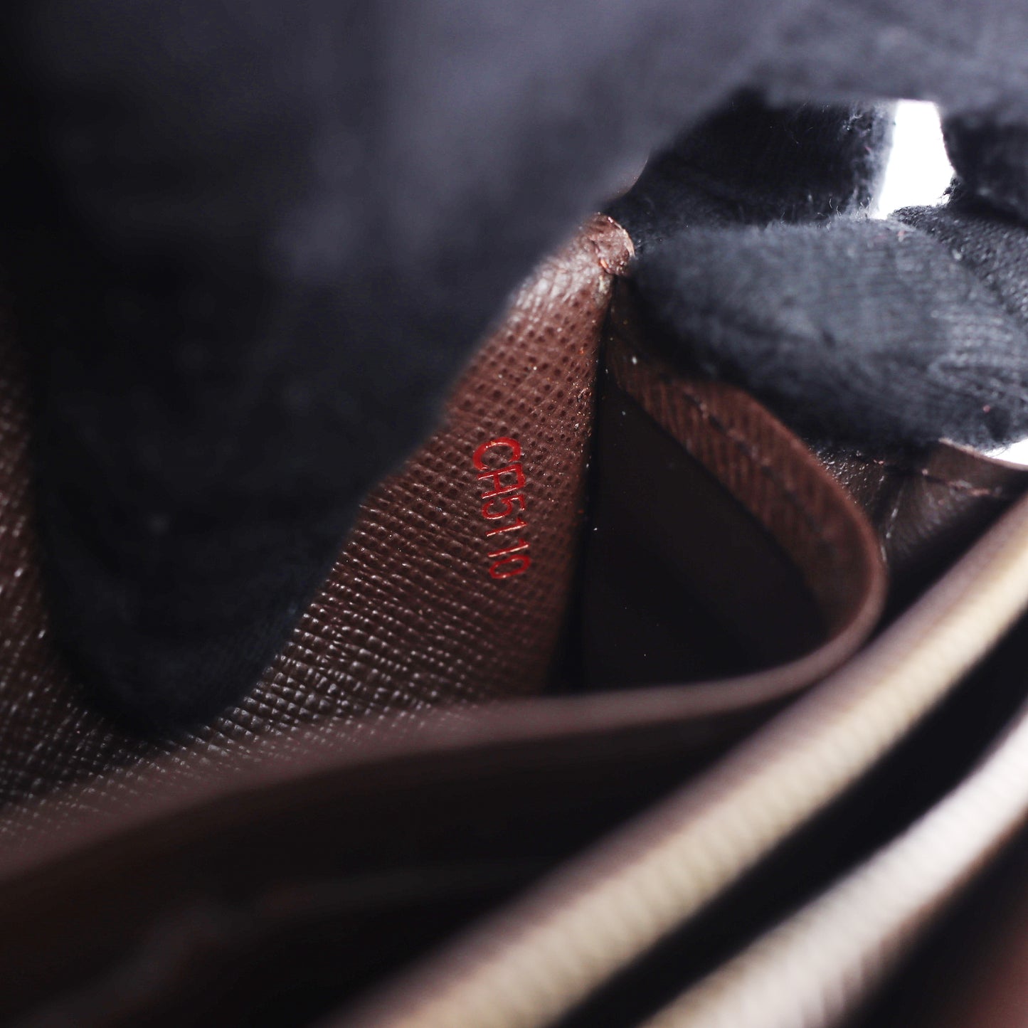 Pre-Owned Louis Vuitton Sarah Brown Damier Ebene Coated Canvas Long Wallet 88646303