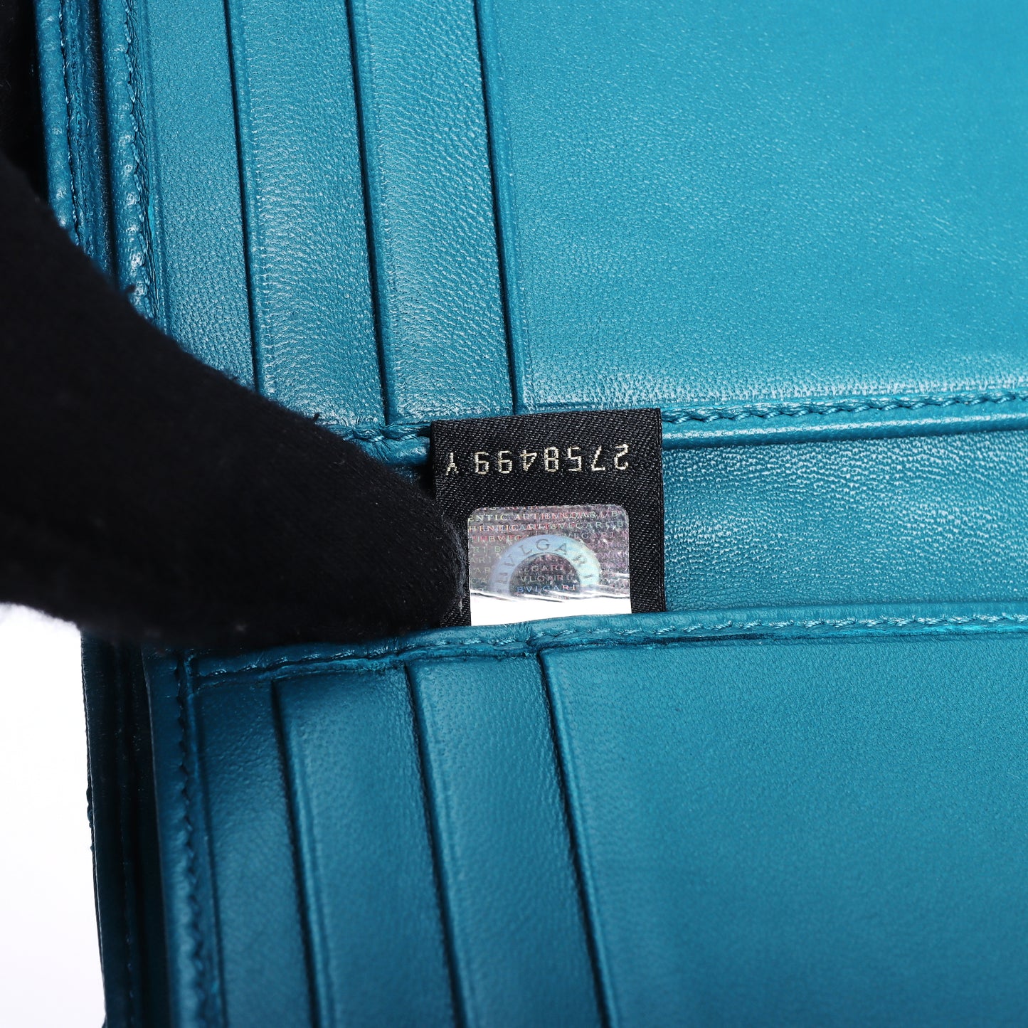 Pre-Owned Bvlgari Divas’ Dream Turquoise Calfskin Wallet 88841585