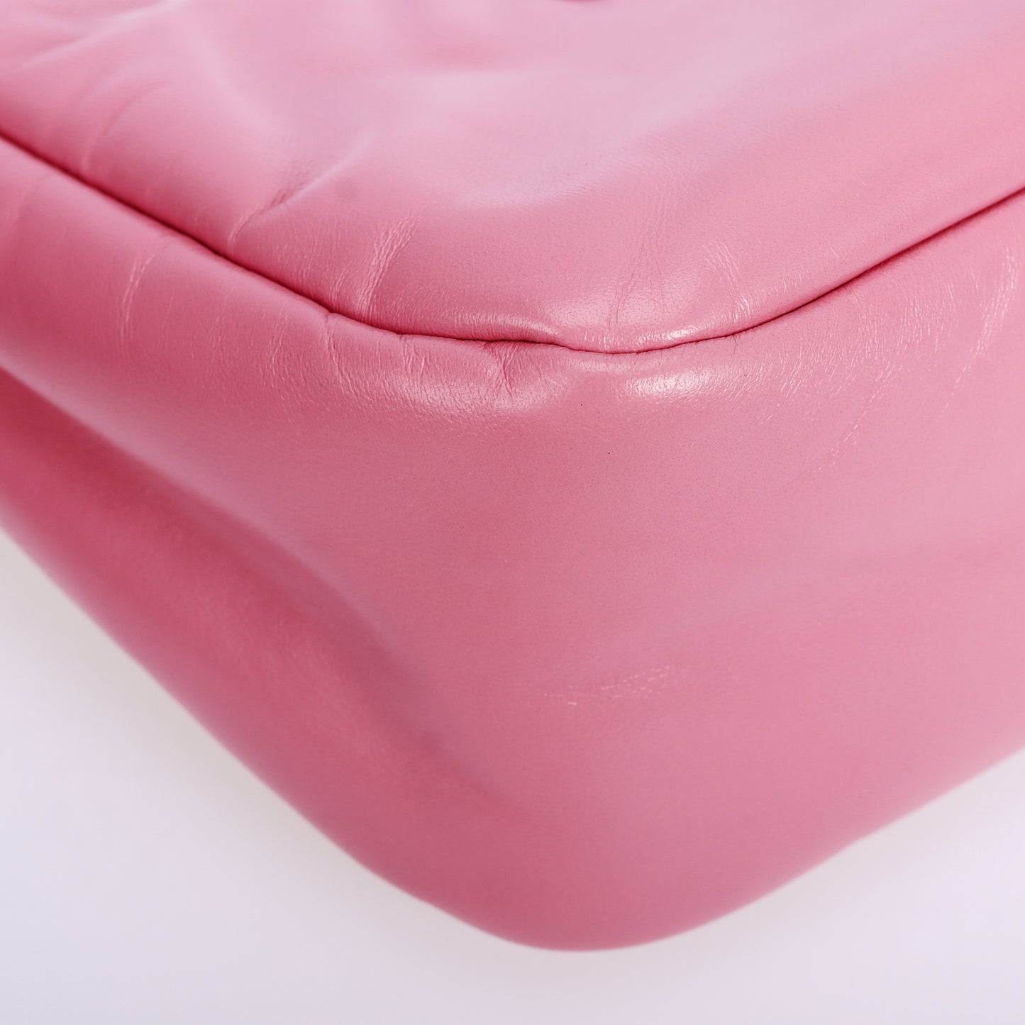 Pre-Owned PRADA Re-Edition Pink Calfskin Leather Shoulder Bag 89576109