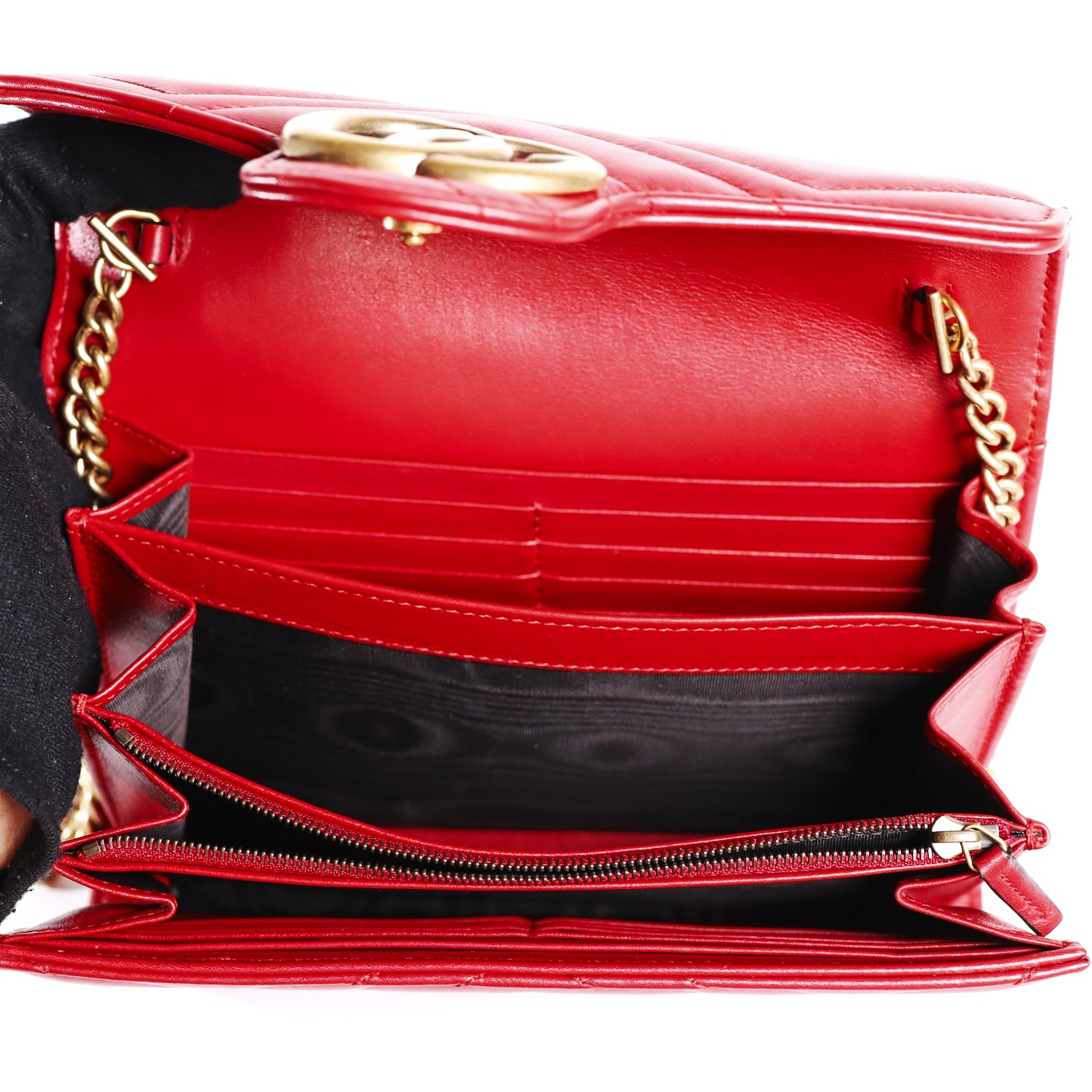 Pre-Owned Gucci GG Marmont Red Matelassé Leather Crossbody Bag 89661766