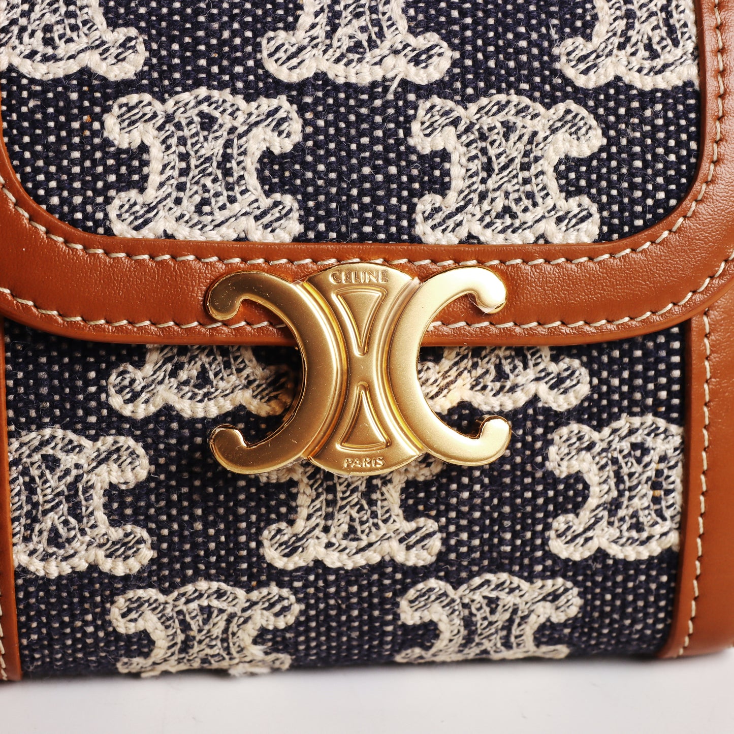 Pre-Owned Celine Triomphe Navy Denim Wallet 91142482