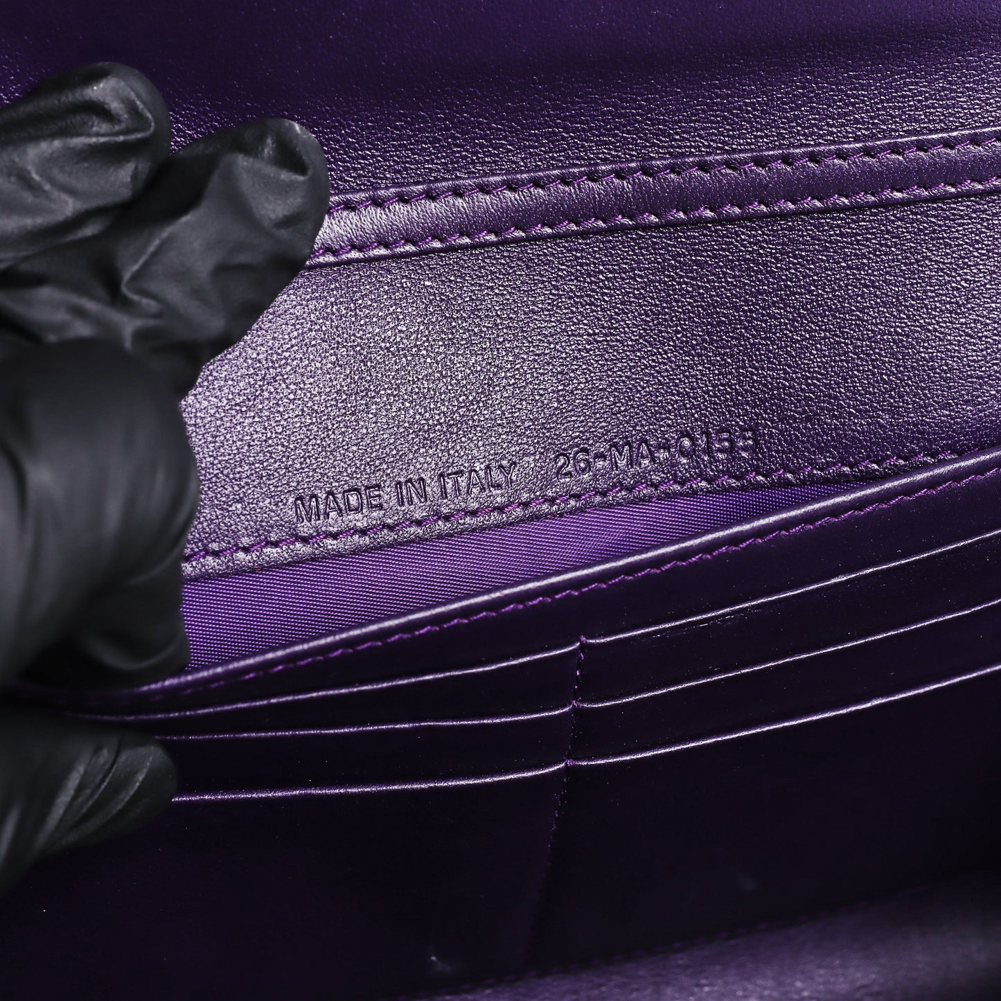 Pre-Owned Dior Purple to Blue Gradient Calfskin Wallet on Chain 92226211