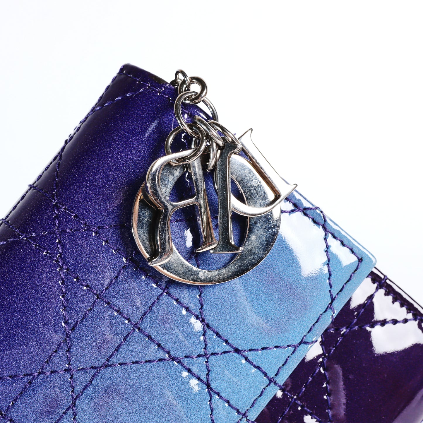 Pre-Owned Dior Purple to Blue Gradient Calfskin Wallet on Chain 92226211