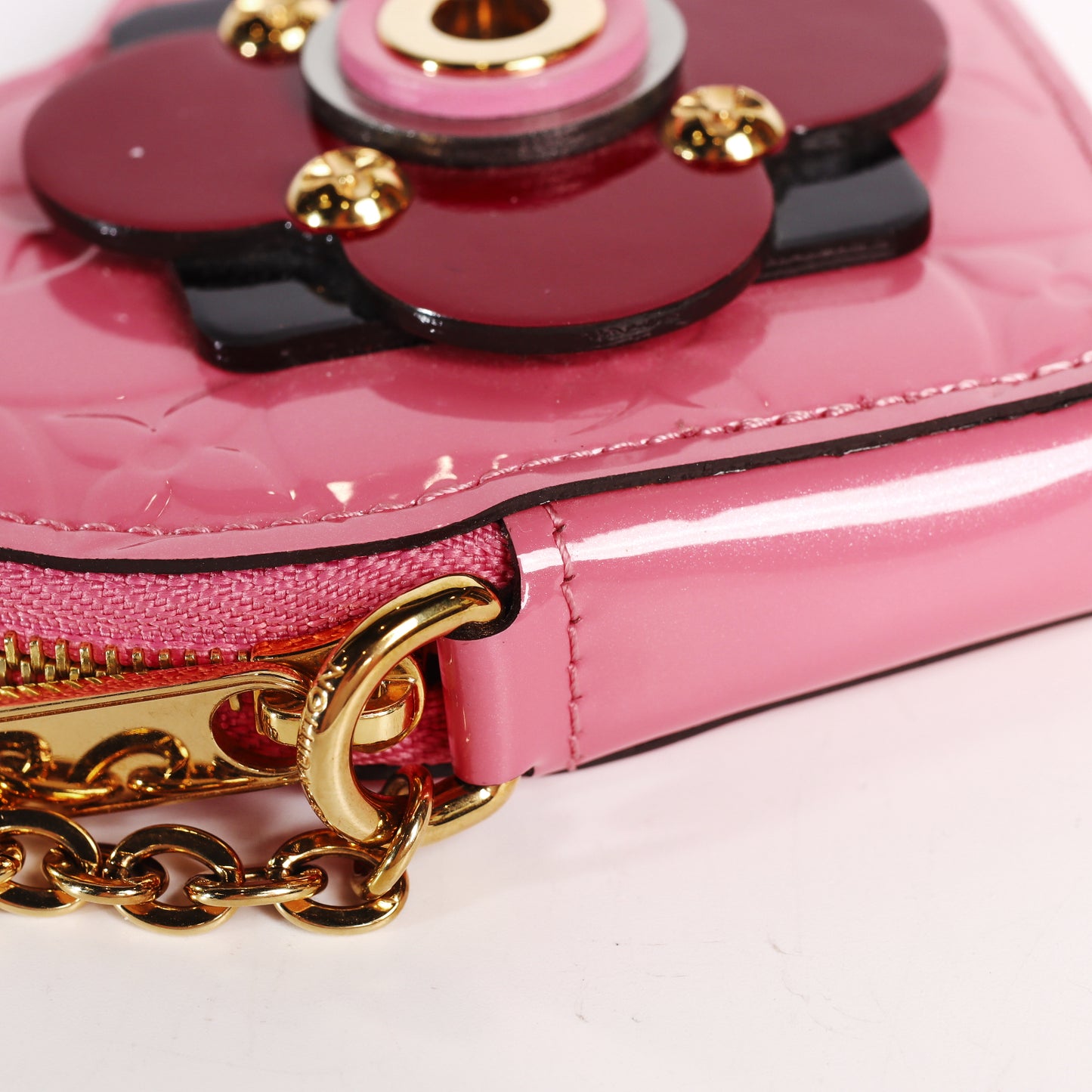 Pre-Owned Louis Vuitton Heart Pink Patent Leather  Coin Purse 92326183