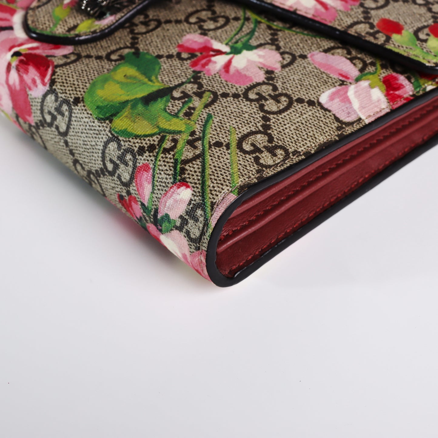 Pre‑Owned Gucci Dionysus Ebony GG Supreme coated canvas Floral Wallet on Chain 93523508