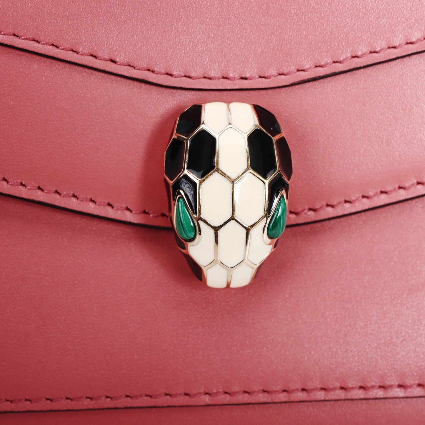 Pre-Owned Bulgari Serpenti Forever Pink Calfskin Small Wallet 94919829