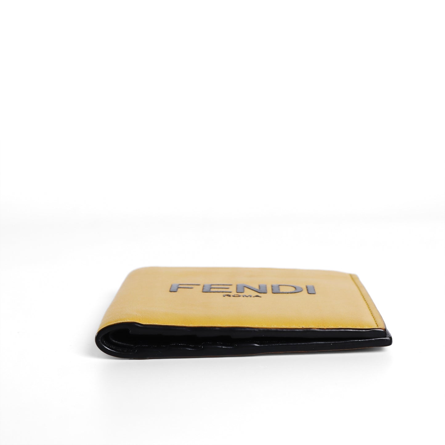 Pre-Owned Fendi Roma Yellow Calfskin Leather Wallet 96807048