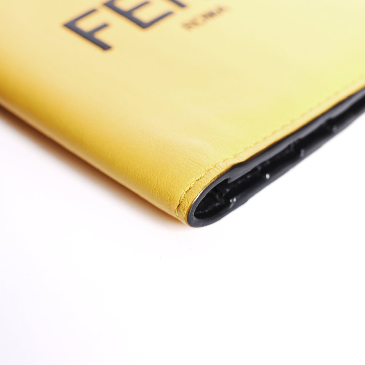 Pre-Owned Fendi Roma Yellow Calfskin Leather Wallet 96807048