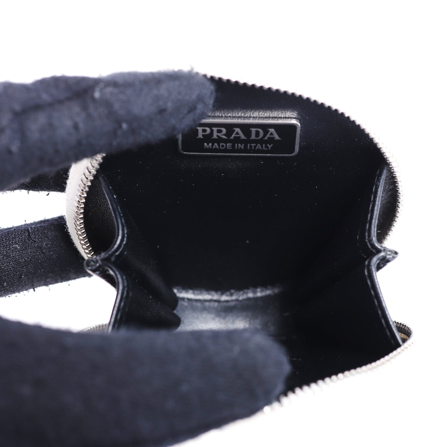 Pre-Owned Prada White Patent Leather Round Coin Purse Small Leather Goods 96948374
