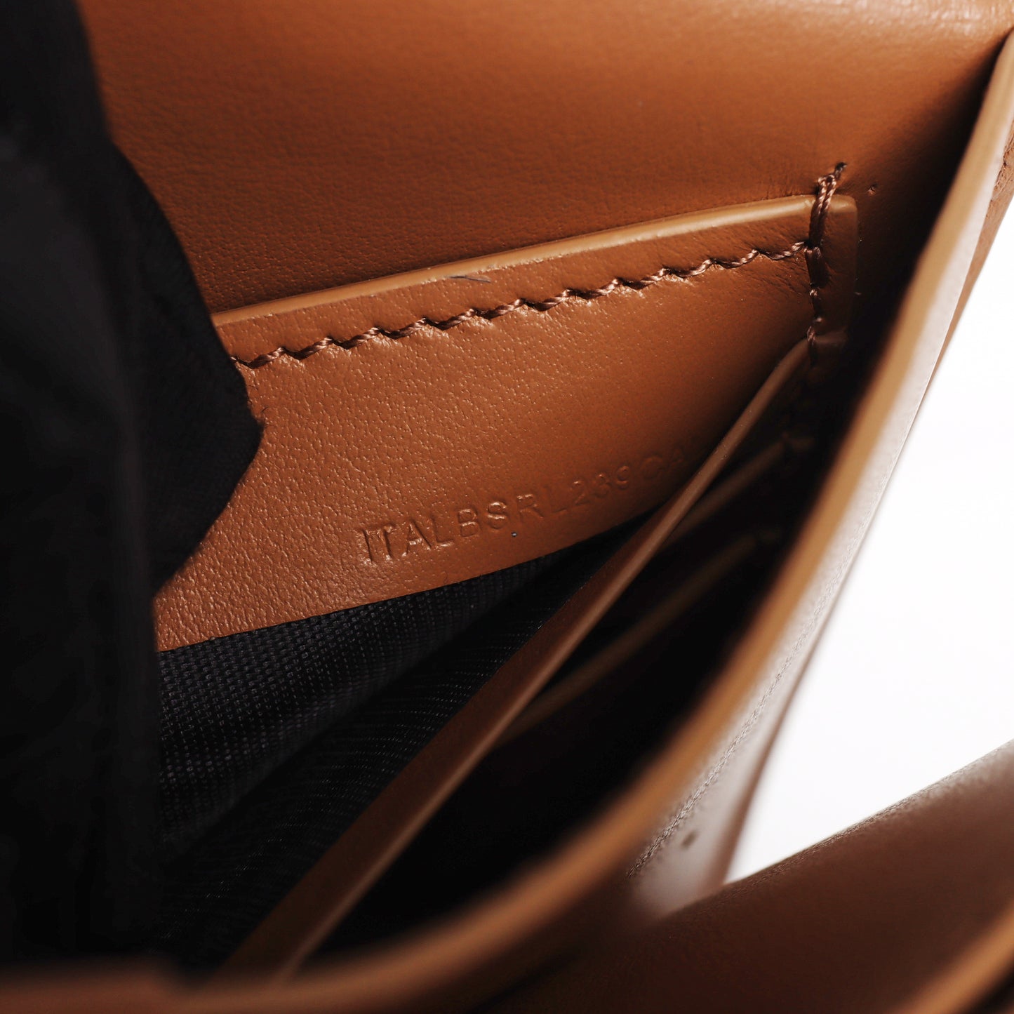 Pre-Owned Burberry Brown Calfskin Crossbody Bag  98275960 L