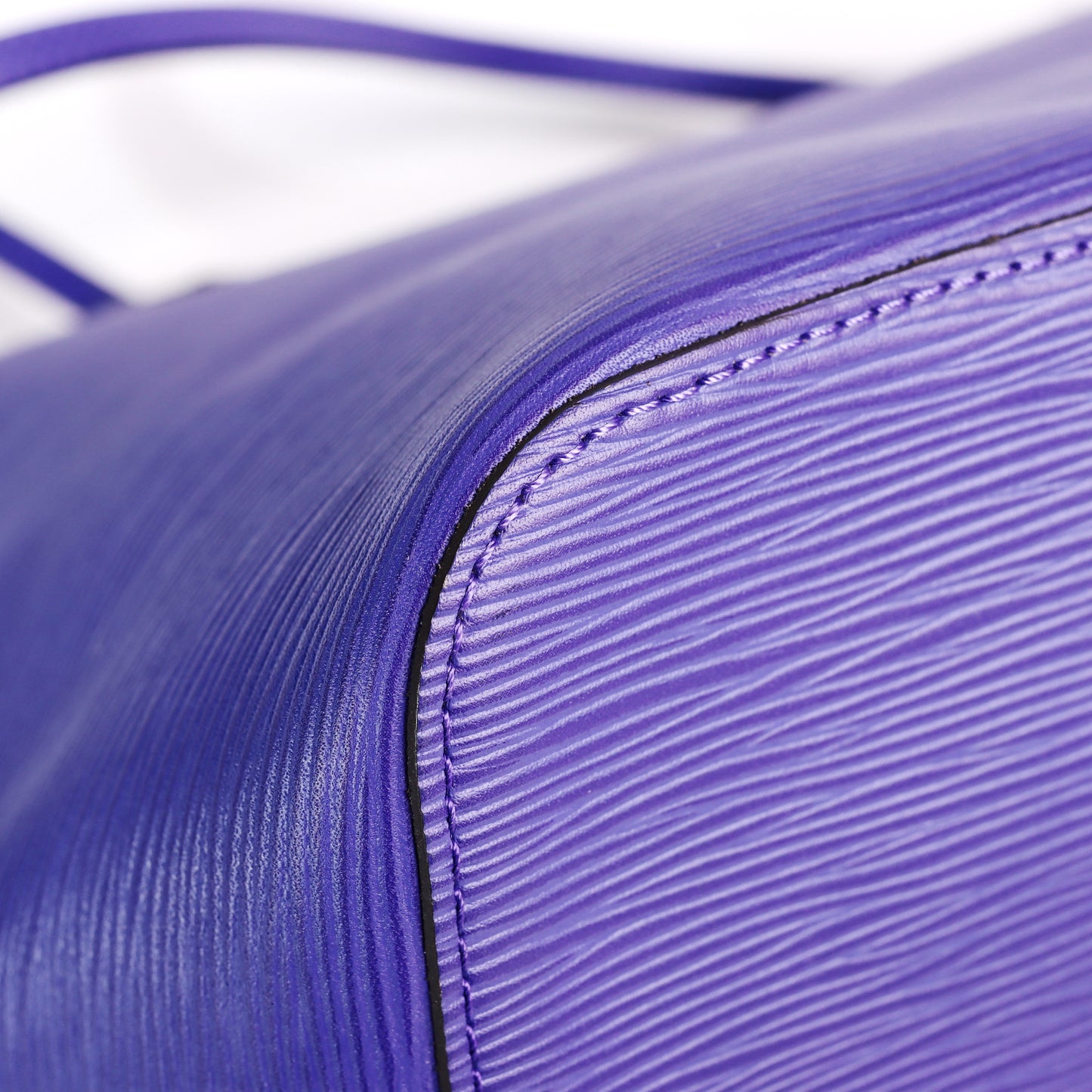 Pre-Owned Louis Vuitton Neverfull MM Purple Epi Calfskin Shoulder Bag 98691371