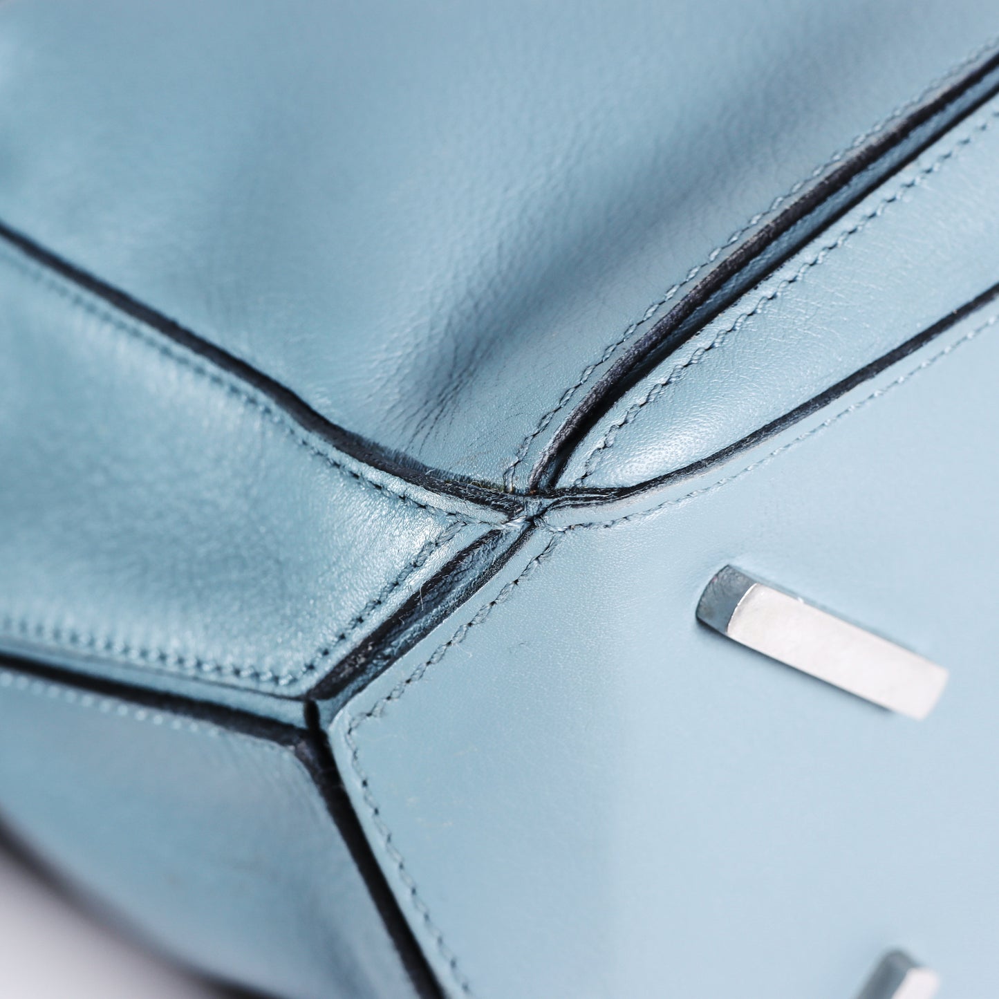 Pre-Owned Loewe Puzzle  Light Blue Calfskin Shoulder Bag 10243712