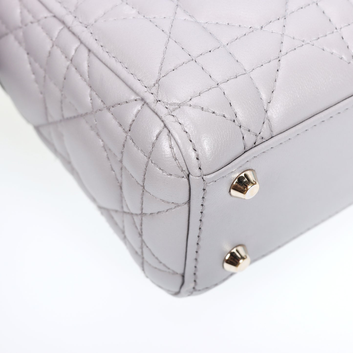 Pre-Owned Christian Dior Lady Dior Grey Calfskin Shoulder Bag 12758717 L