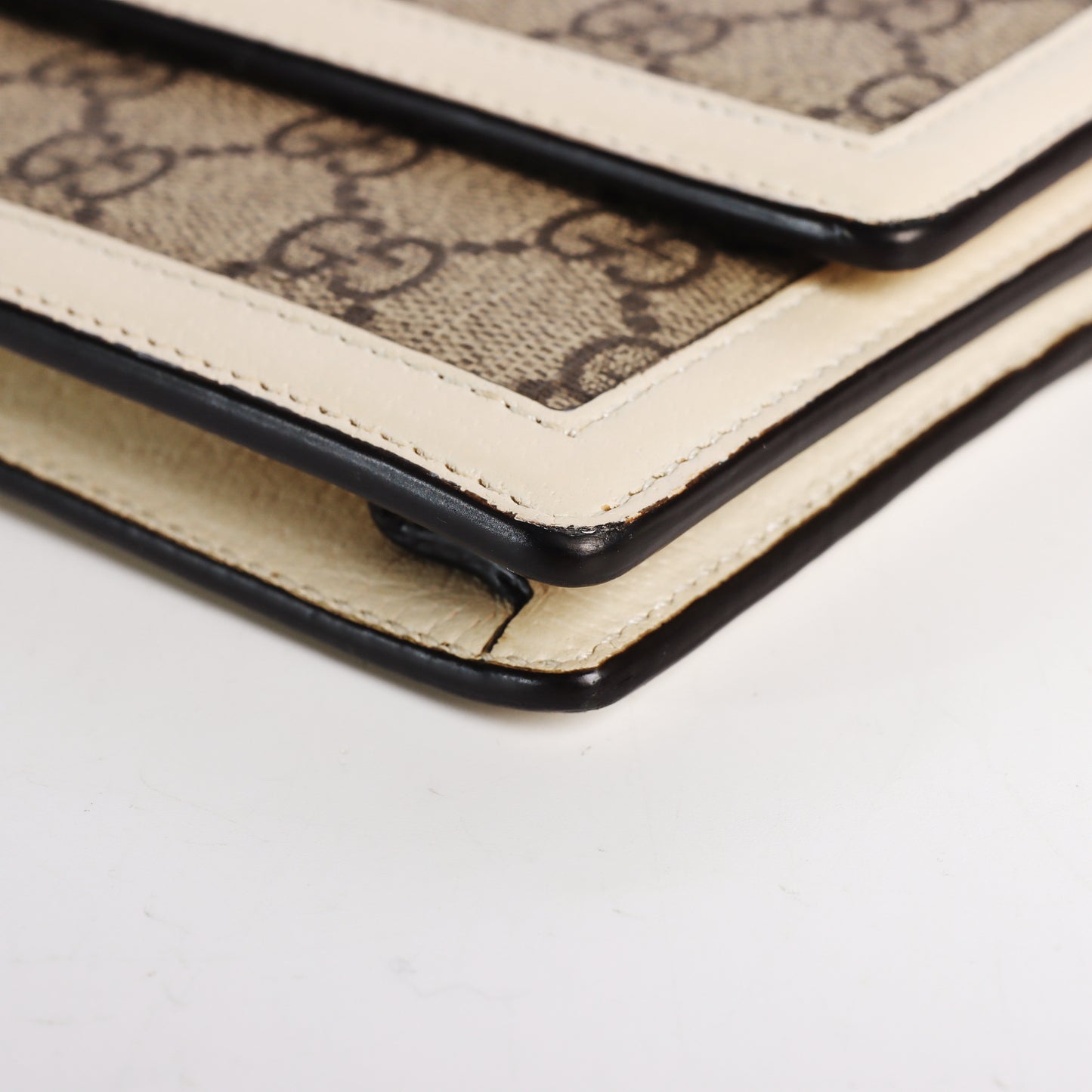 Pre-Owned Gucci Queen Margaret Beige GG Supreme Coated Canvas Wallet on Chain  13054235 L