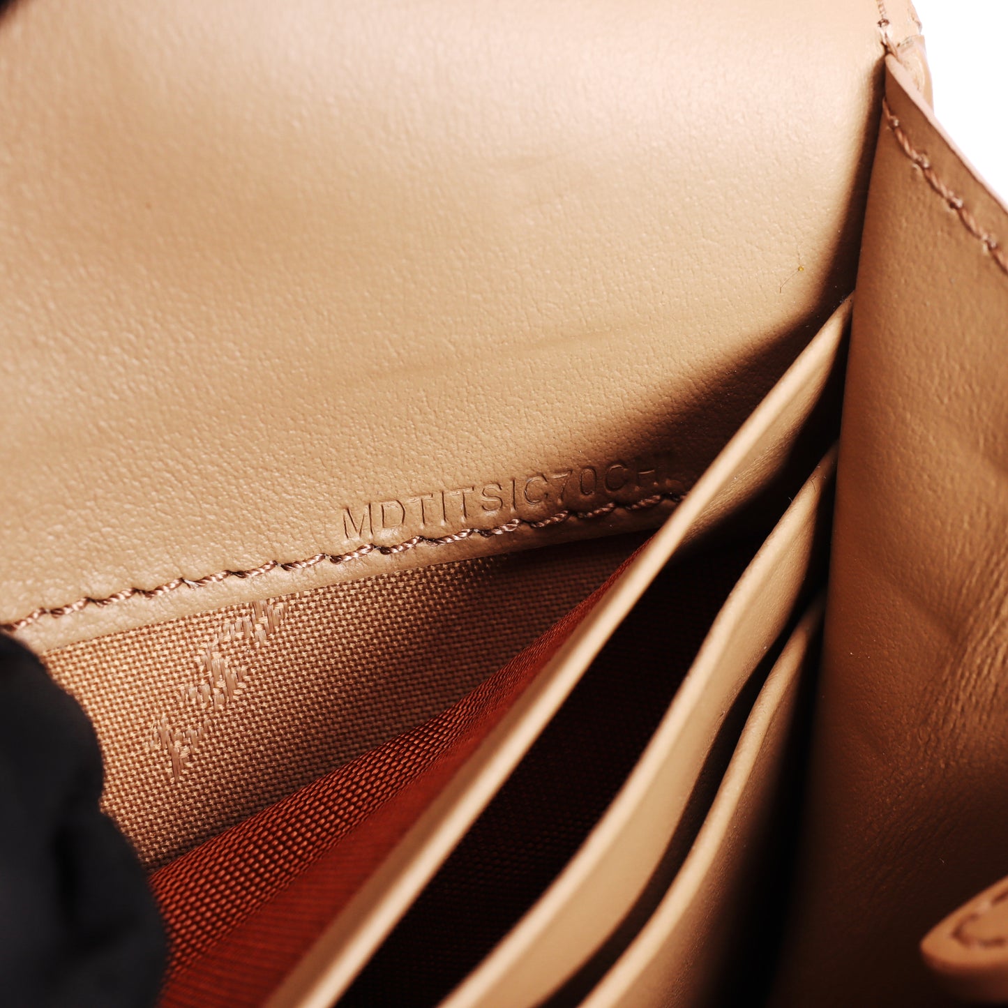 Pre-Owned Burberry Haymarket Check Beige Coated Canvas Wallet on Chain 13491637