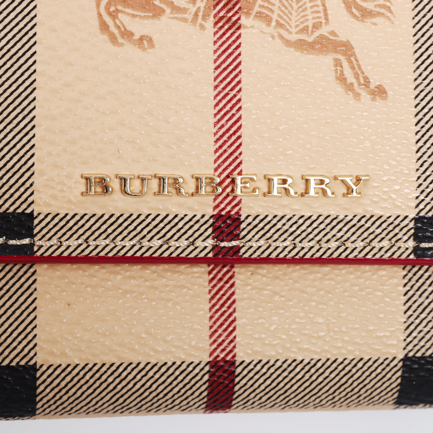 Pre-Owned Burberry Haymarket Check Beige Coated Canvas Wallet on Chain 16022426