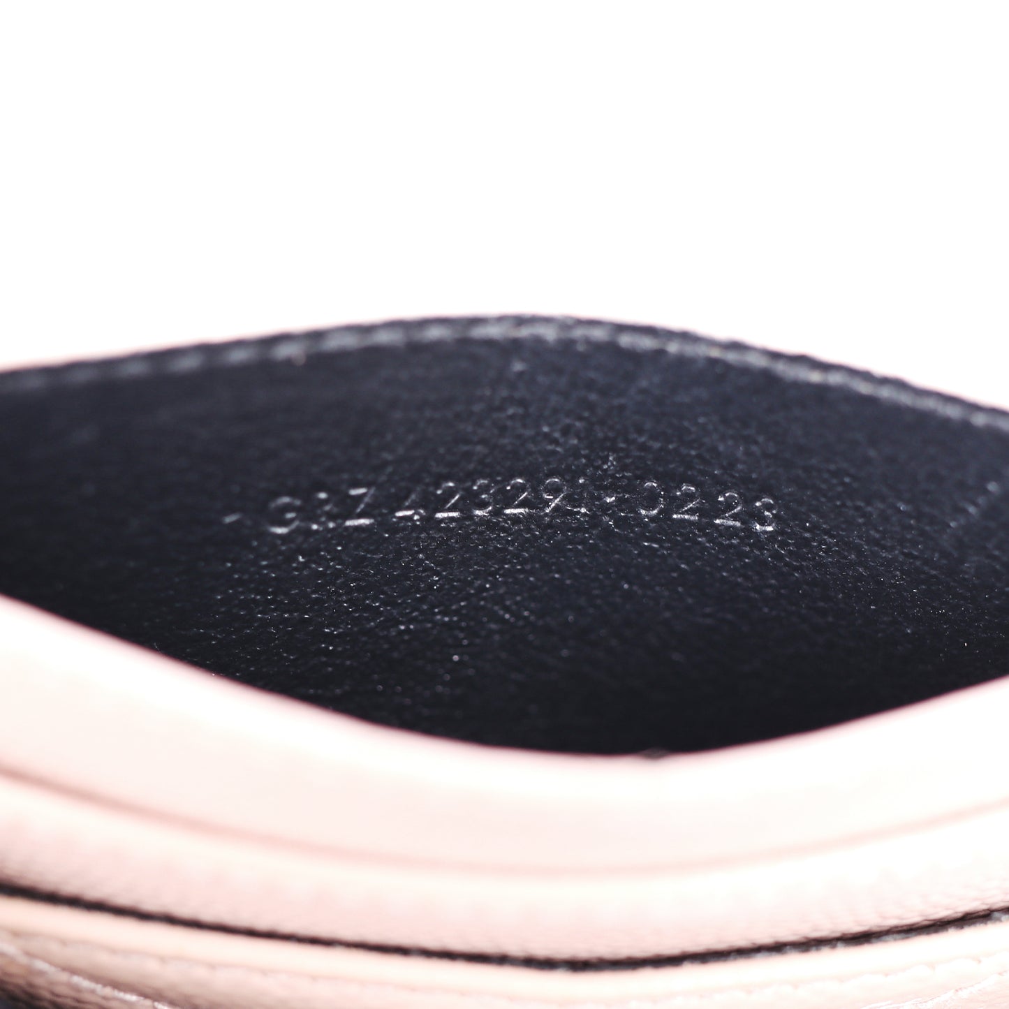 Pre-Owned Saint Laurent YSL CASSANDRE Pink Calfskin Wallet  16488209