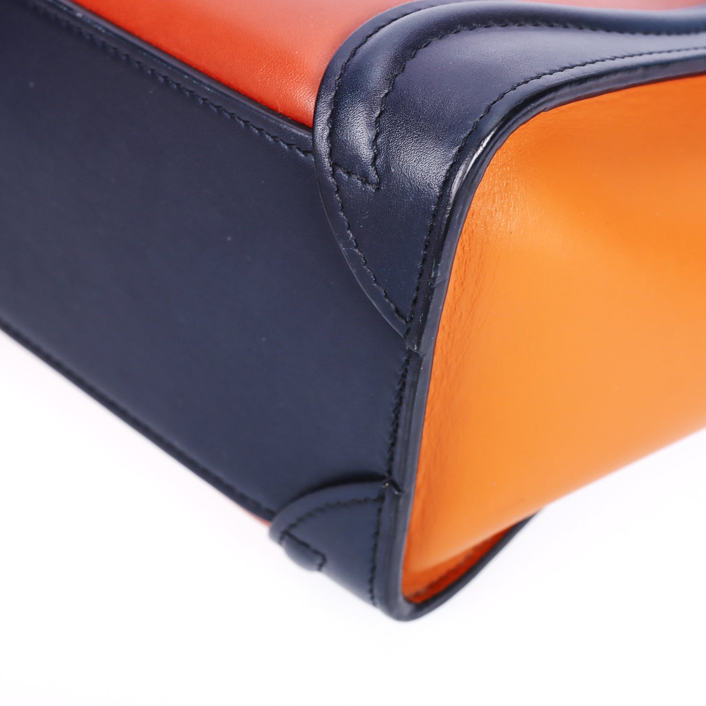 Pre-Owned Celine Luggage Nano Orange Calfskin Crossbody Bag 18521649