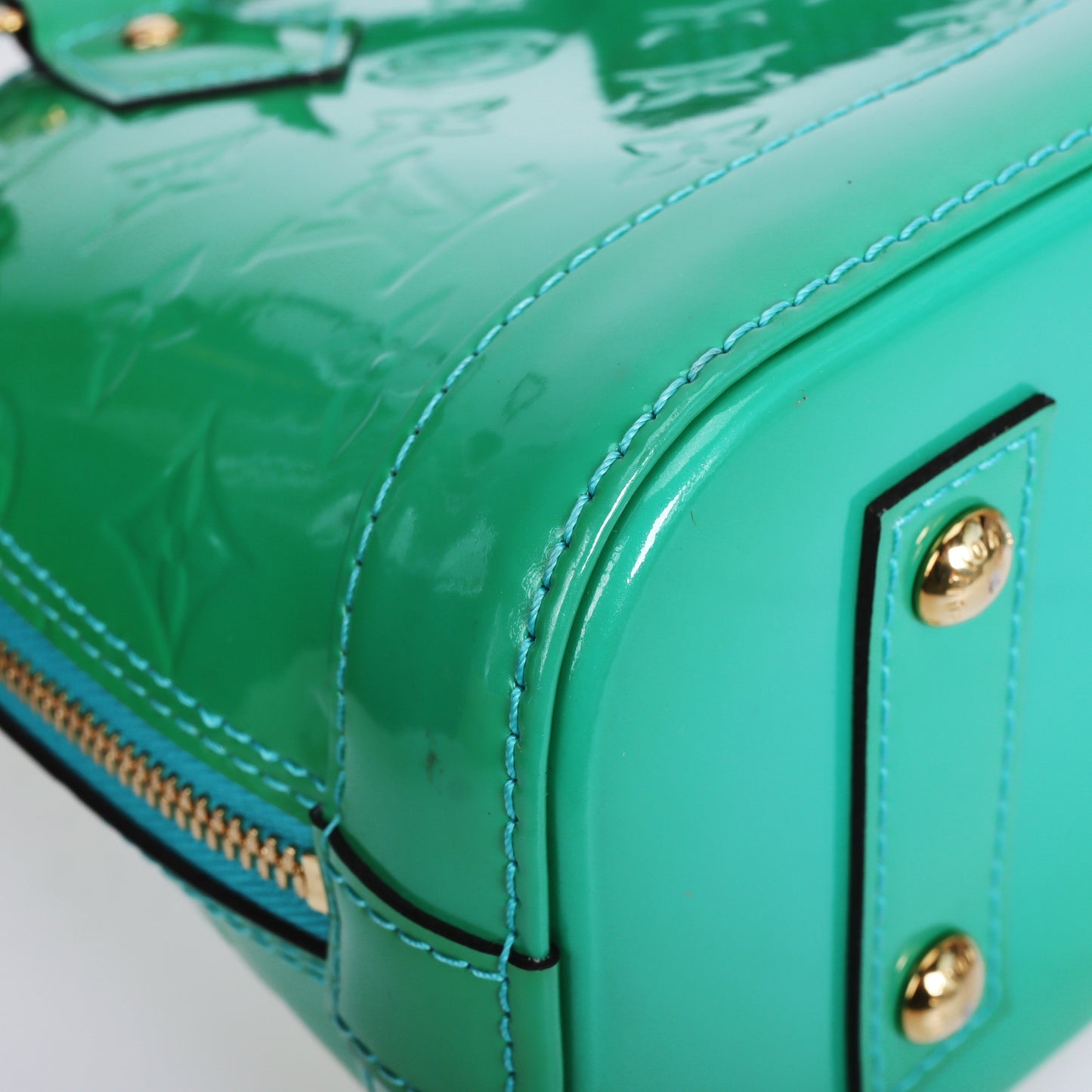 Pre-Owned Louis Vuitton Alma BB Green Patent Leather Shoulder Bag 19387742