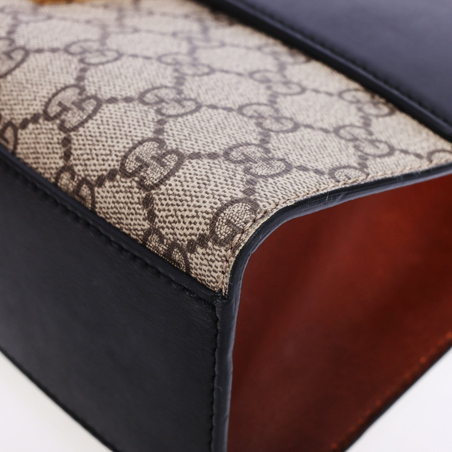 Pre-Owned Gucci Padlock GG Supreme Beige Coated Canvas Shoulder Bag 21992284