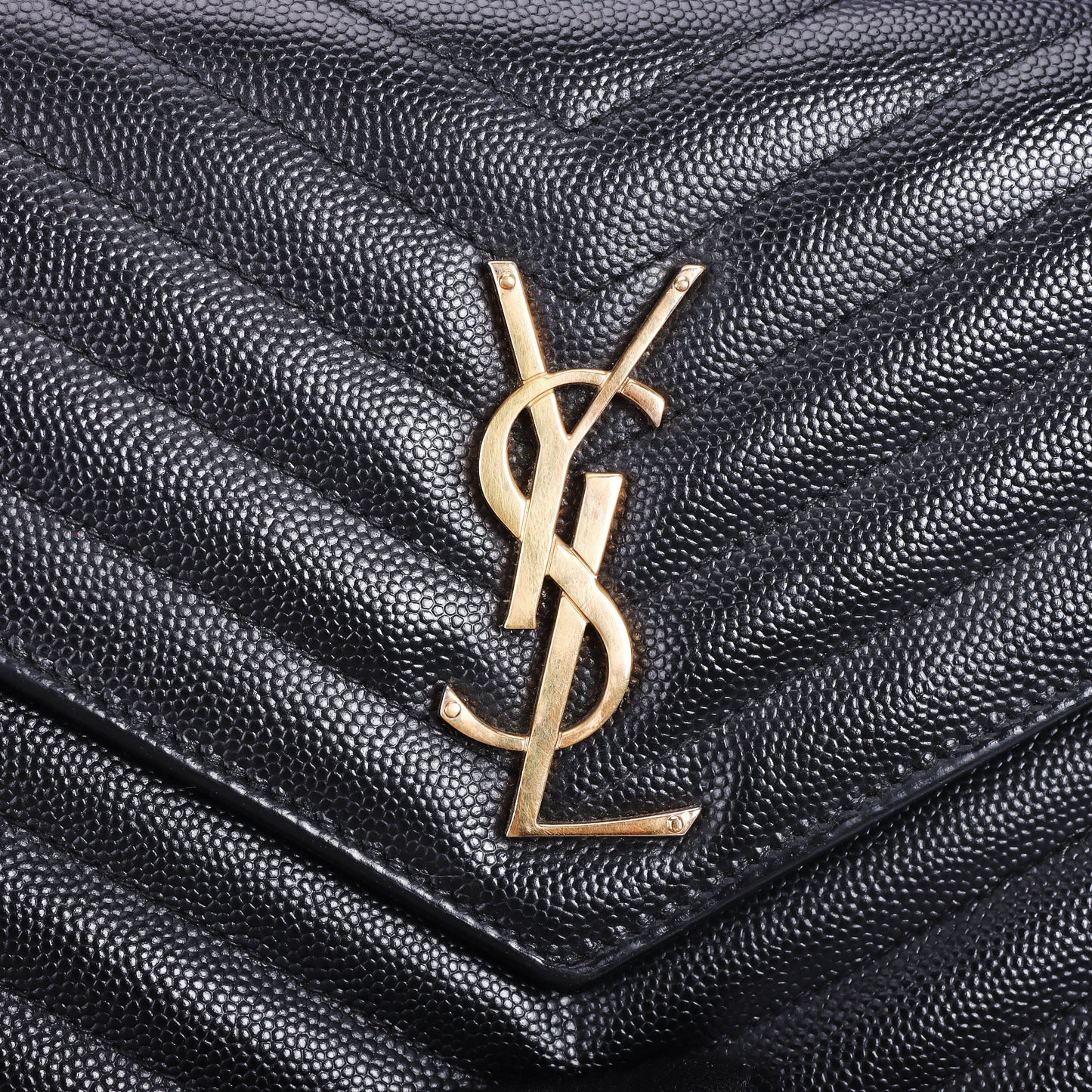 Pre-Owned Saint Laurent LE Monogram Black Calfskin Leather Wallet on Chain 22732282