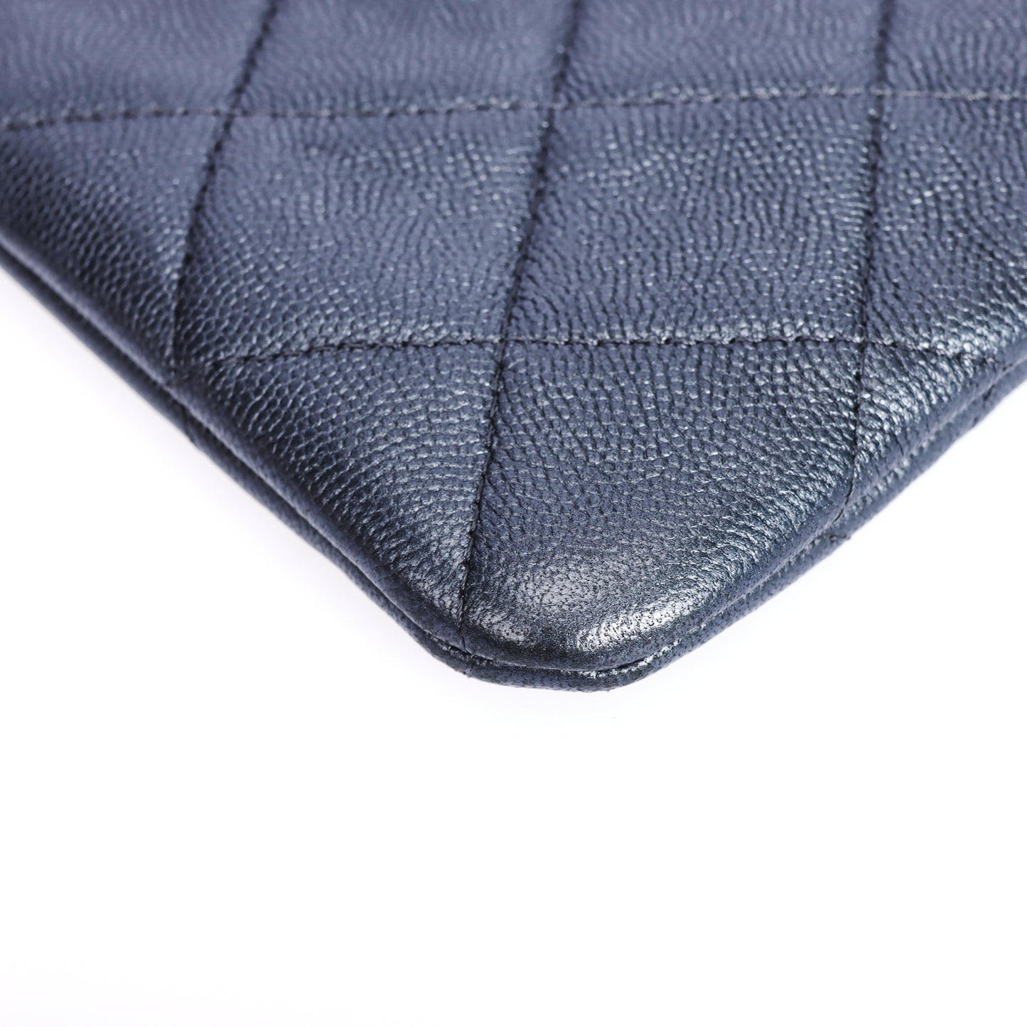 Pre-Owned Chanel Quilted CC Black Calfskin Leather Clutch 24199809