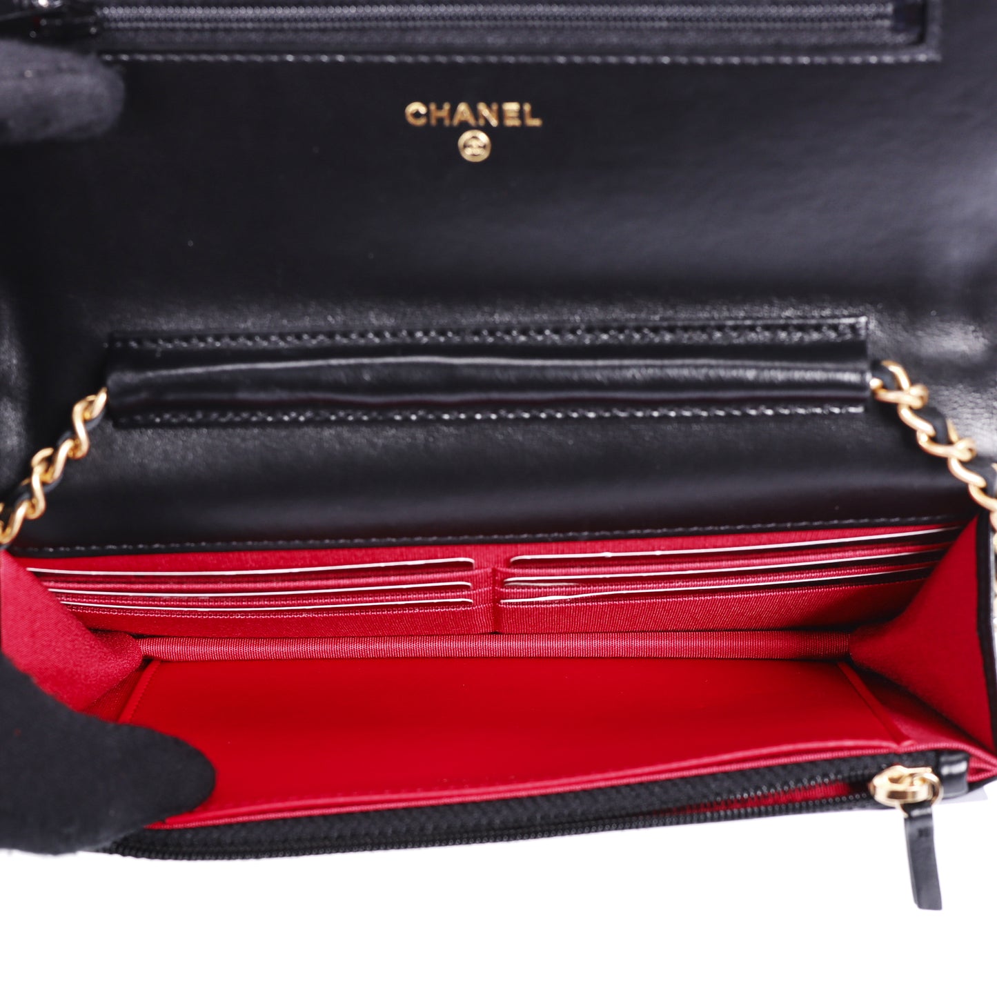 Pre-Owned Chanel Black Lambskin Classic Wallet On Chain 26421238 L