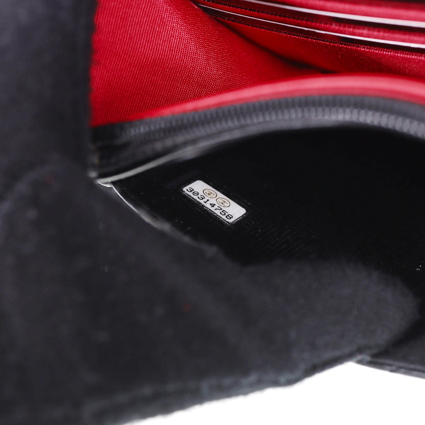 Pre-Owned Chanel Black Lambskin Classic Wallet On Chain 26421238 L