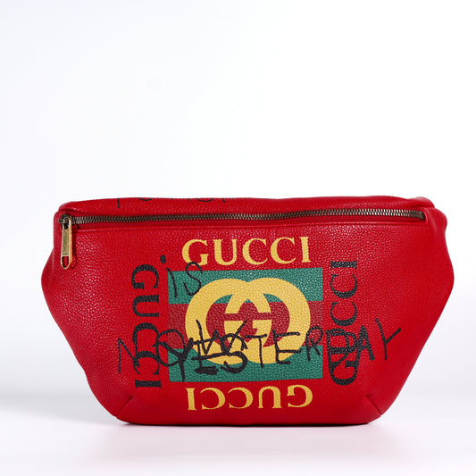 Pre-Owned Gucci Graphic Print Red Calfskin Leather Belt Bag 26622116