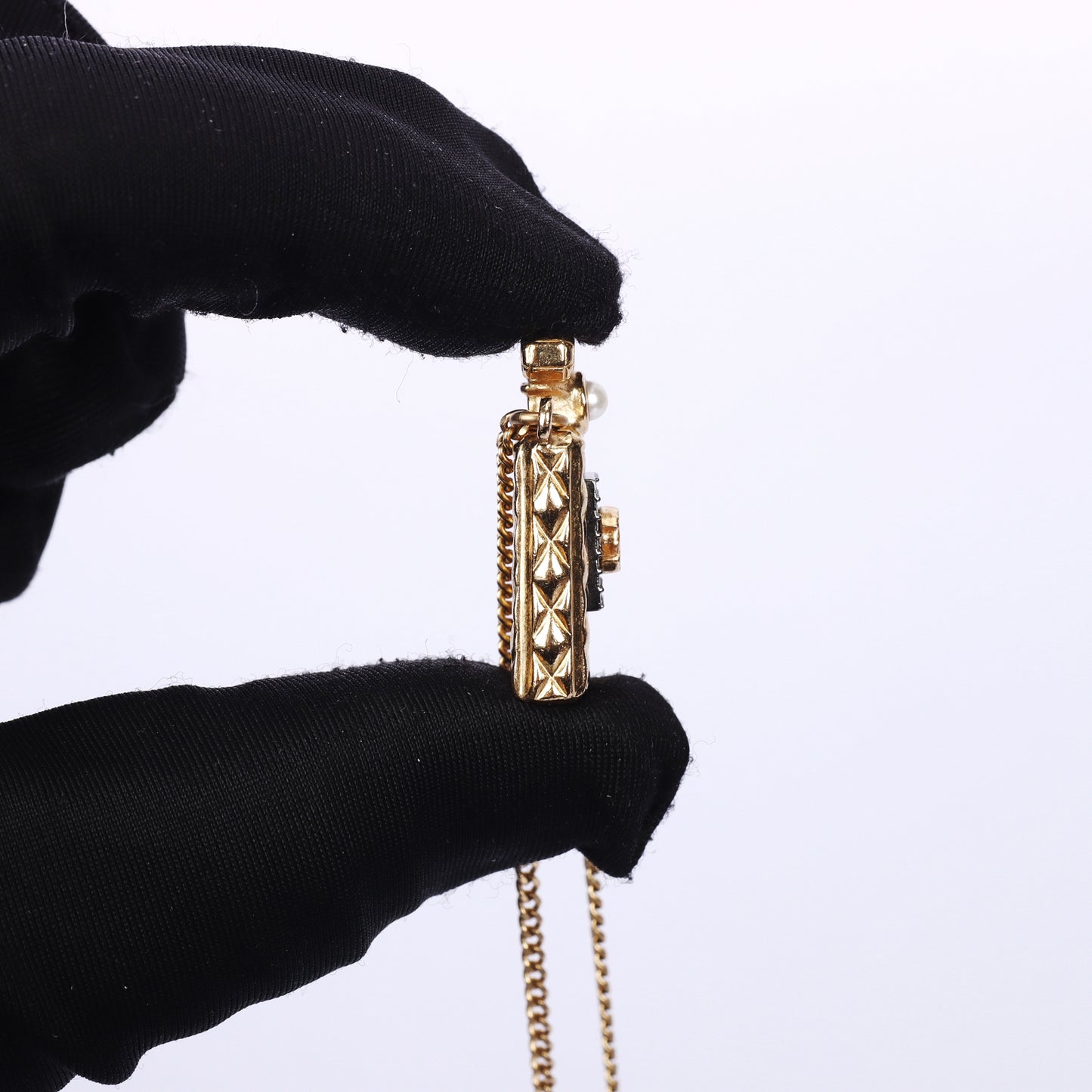 Pre-Owned Chanel Gold-Tone Metal Necklace 27377385