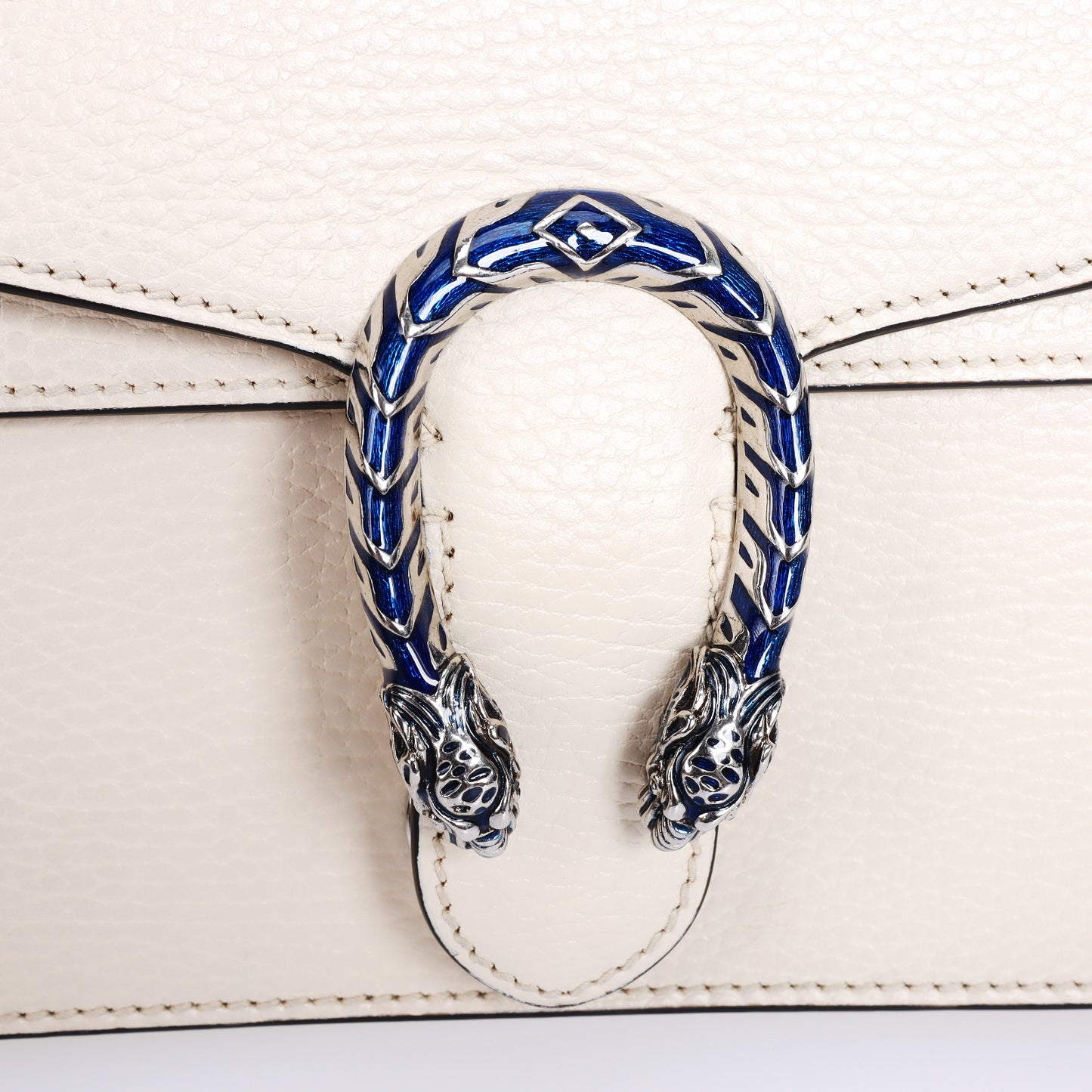 Pre-Owned Gucci Dionysus White Calfskin Shoulder Bag 27896798L