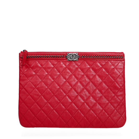 Pre-Owned Chanel Boy O Case Red Calfskin Clutch 30886202