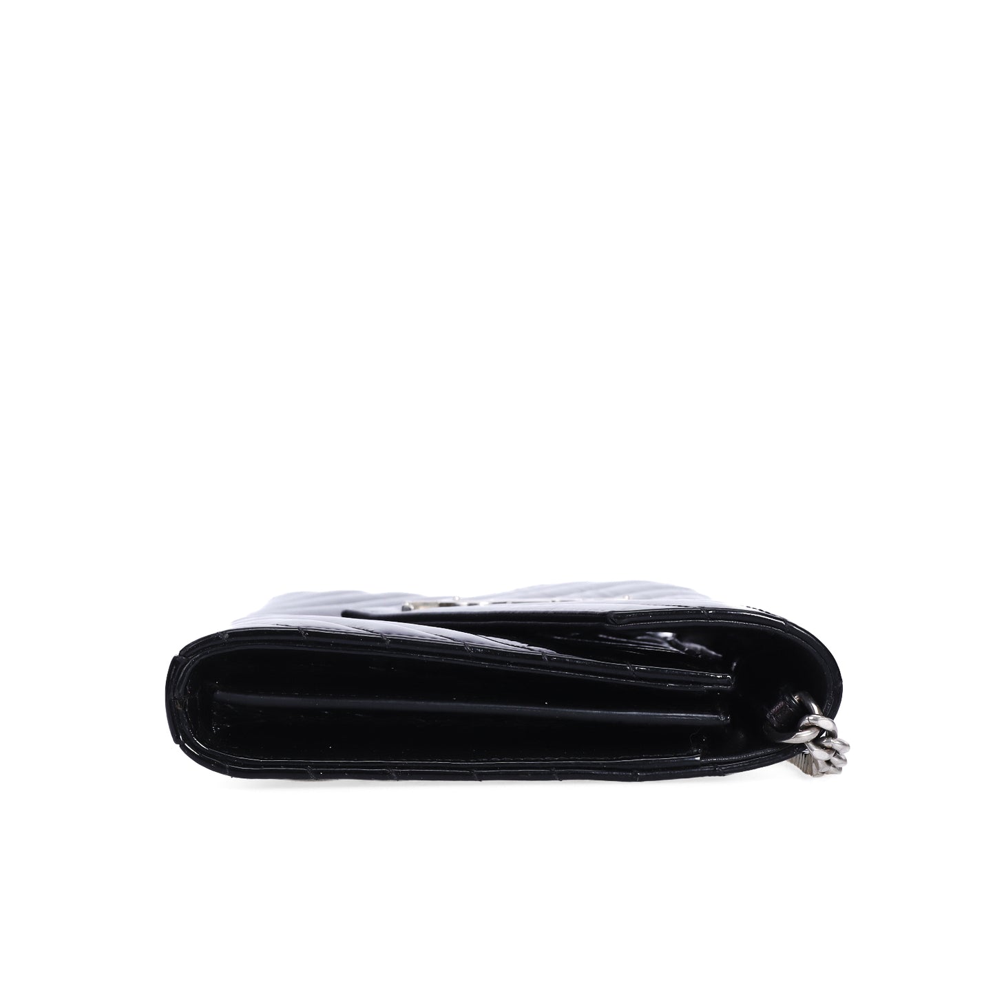 Pre-Owned Saint Laurent Chevron Black Patent Leather Wallet on Chain 32841904