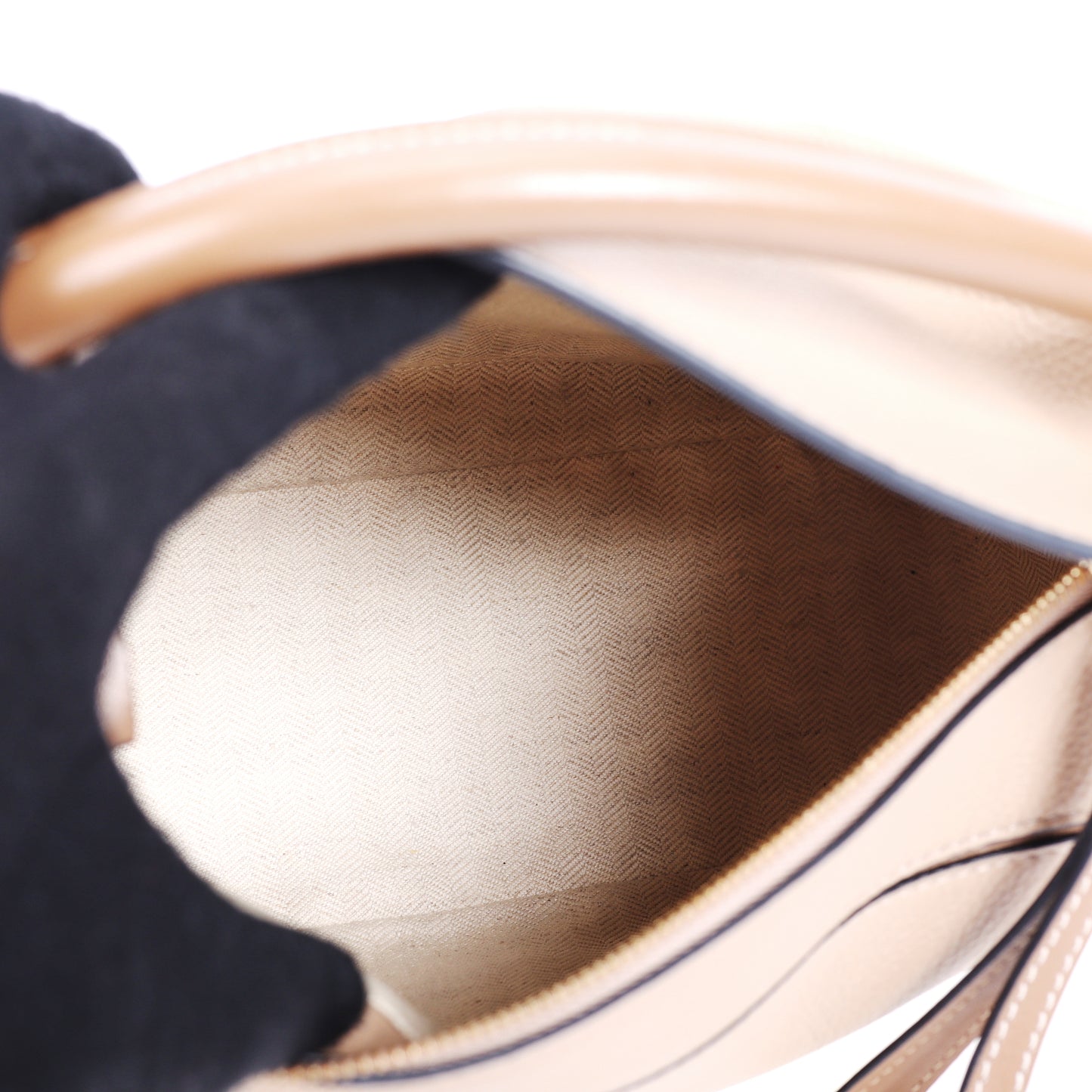 Pre-Owned Loewe Puzzle Beige Calfskin Shoulder Bag 34278693