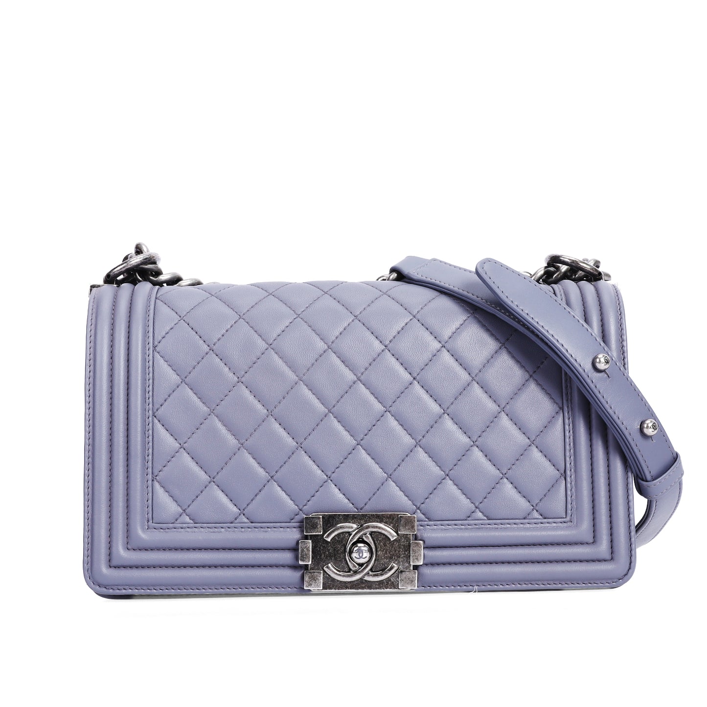 Pre-Owned Chanel Boy Lavender Lambskin Crossbody Bag 36708851 L