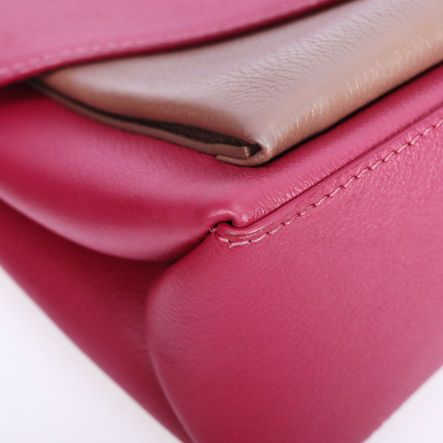 Pre-Owned Louis Vuitton Mylockme Fuchsia Calfskin Shoulder Bag 45092065