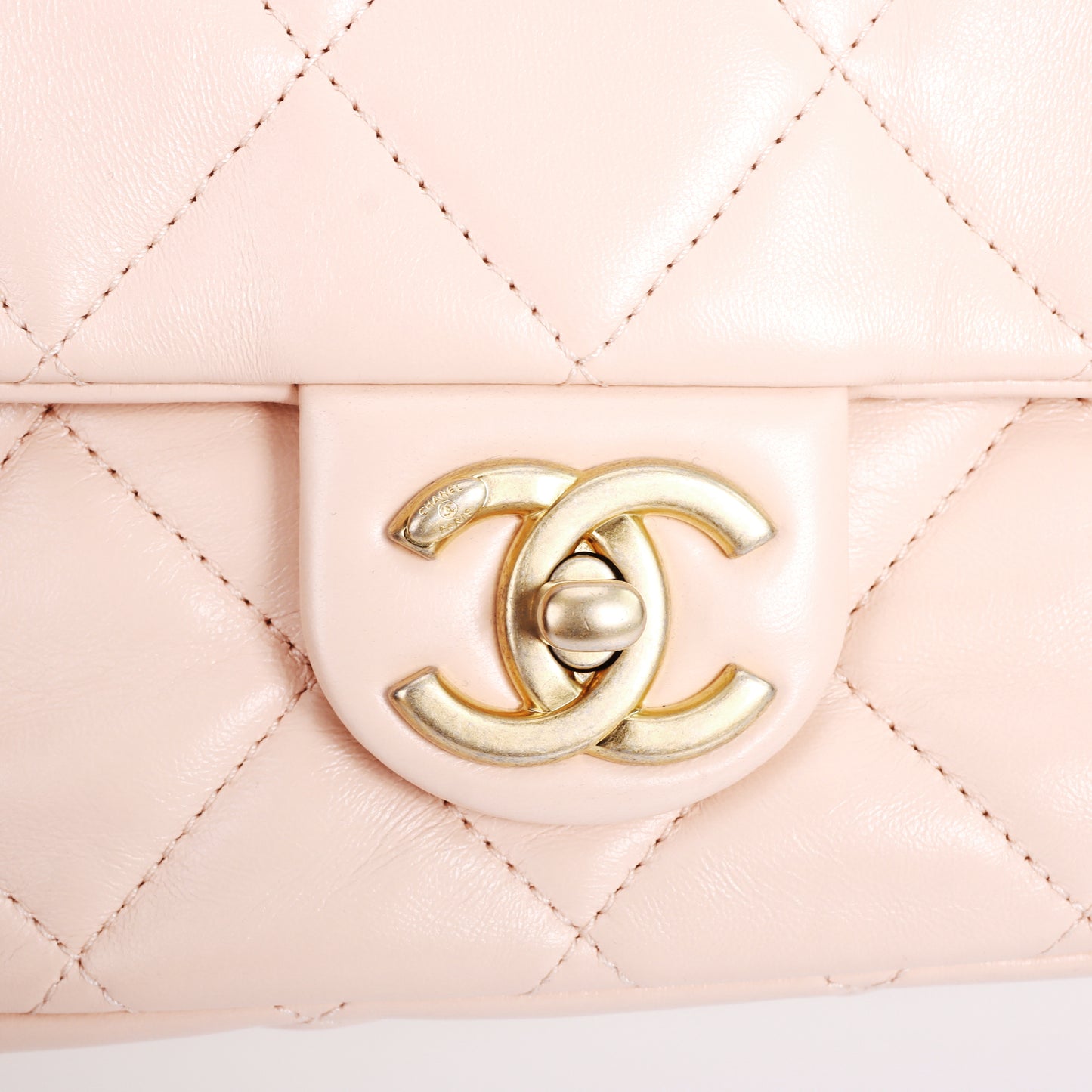 Pre-Owned Chanel Fancy Jewel Flap Light Pink Lambskin Shoulder Bag 45210438 L