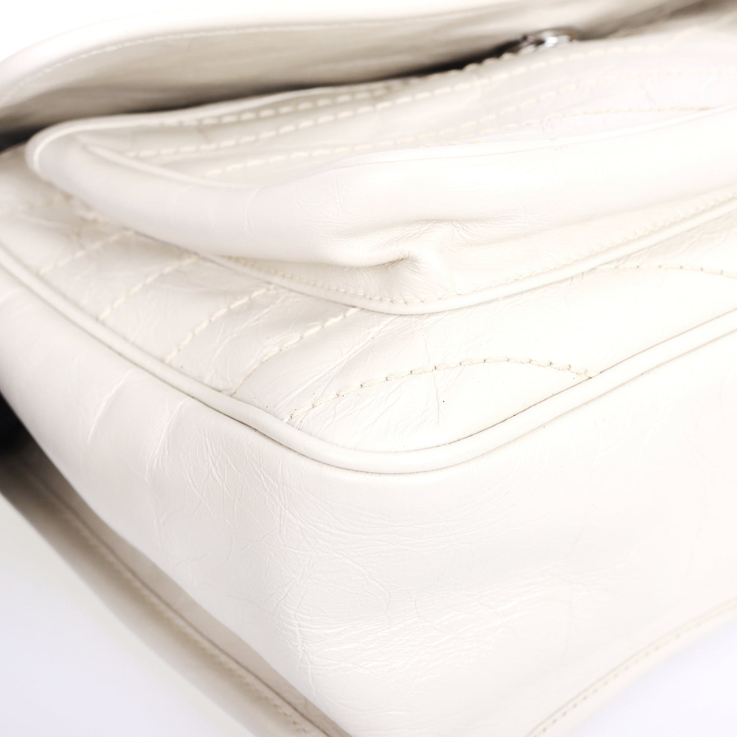 Pre-Owned Saint Laurent Niki White Calfskin Shoulder Bag 45316153 L