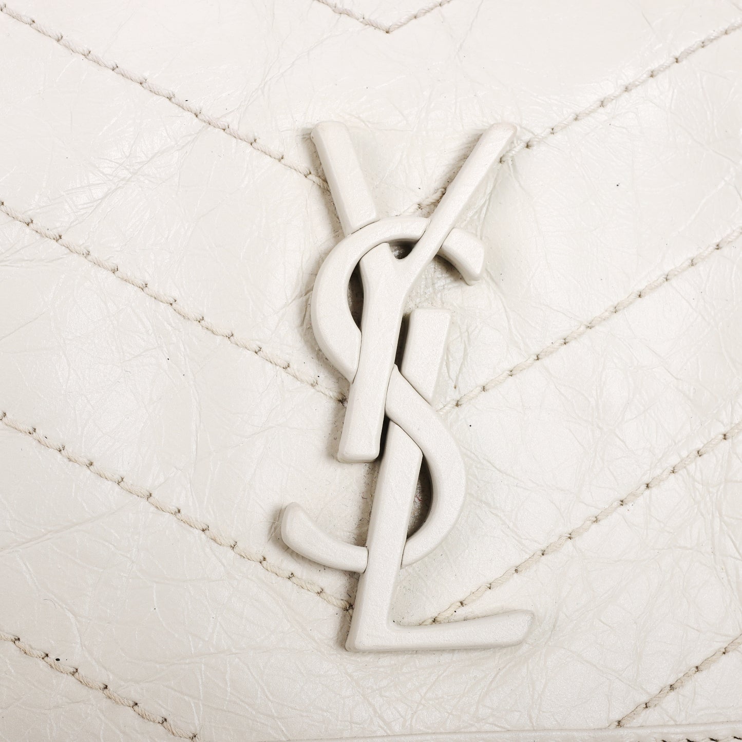 Pre-Owned Saint Laurent Niki White Calfskin Shoulder Bag 45316153 L