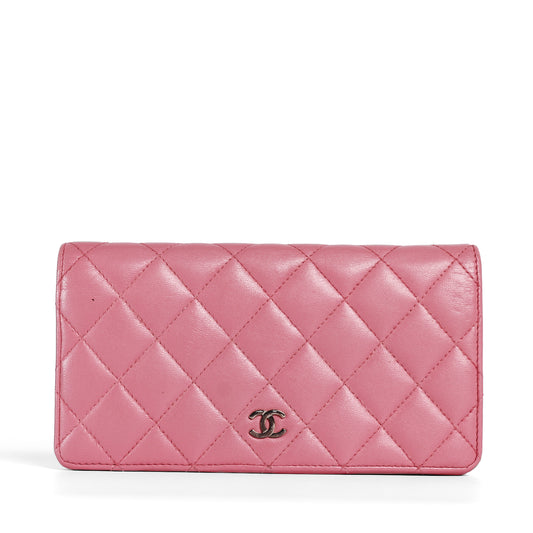 Pre-Owned Chanel Quilted Pink Calfskin Leather Wallet 47077697