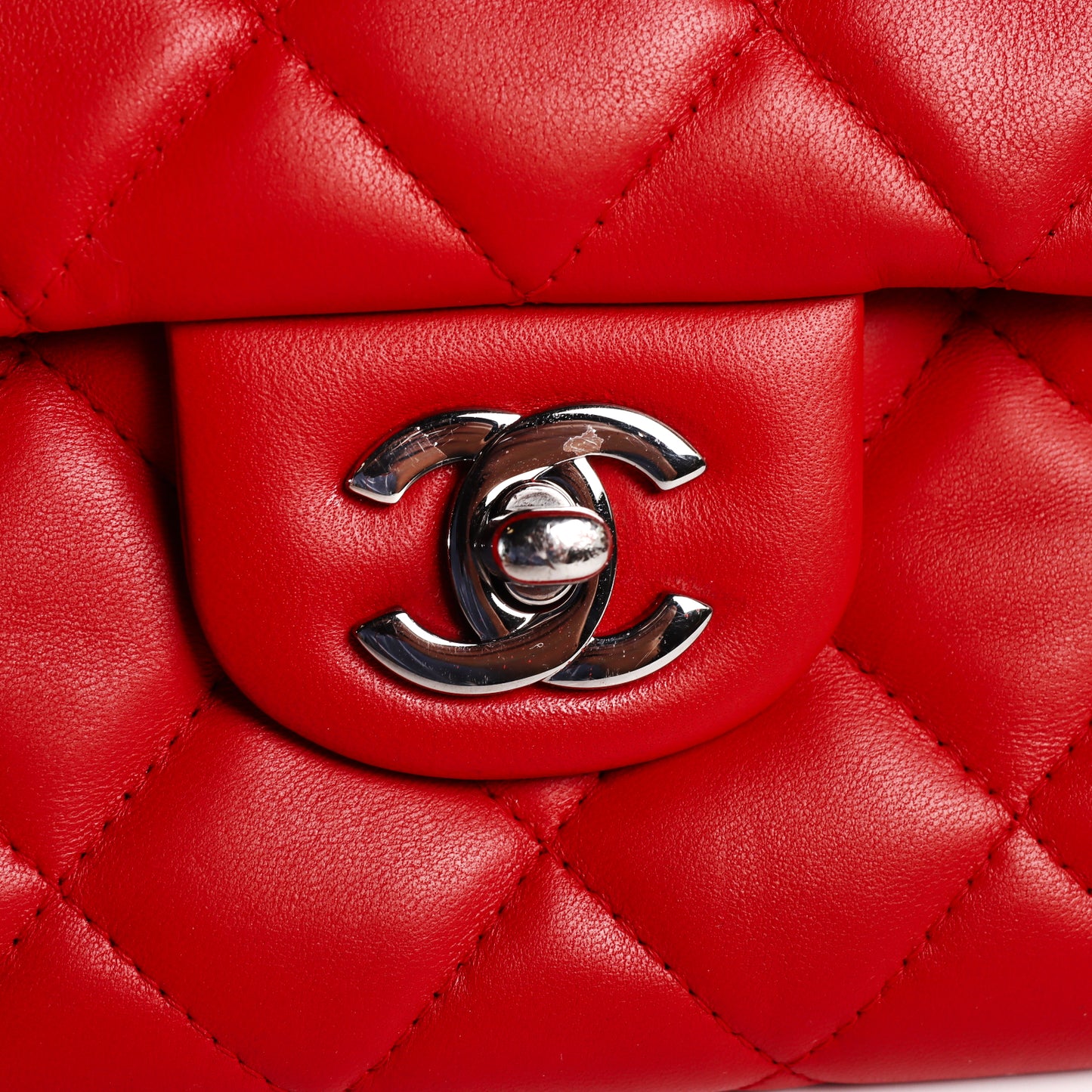 Pre-Owned Chanel Classic Flap Red Lambskin Shoulder Bag 48419950 L