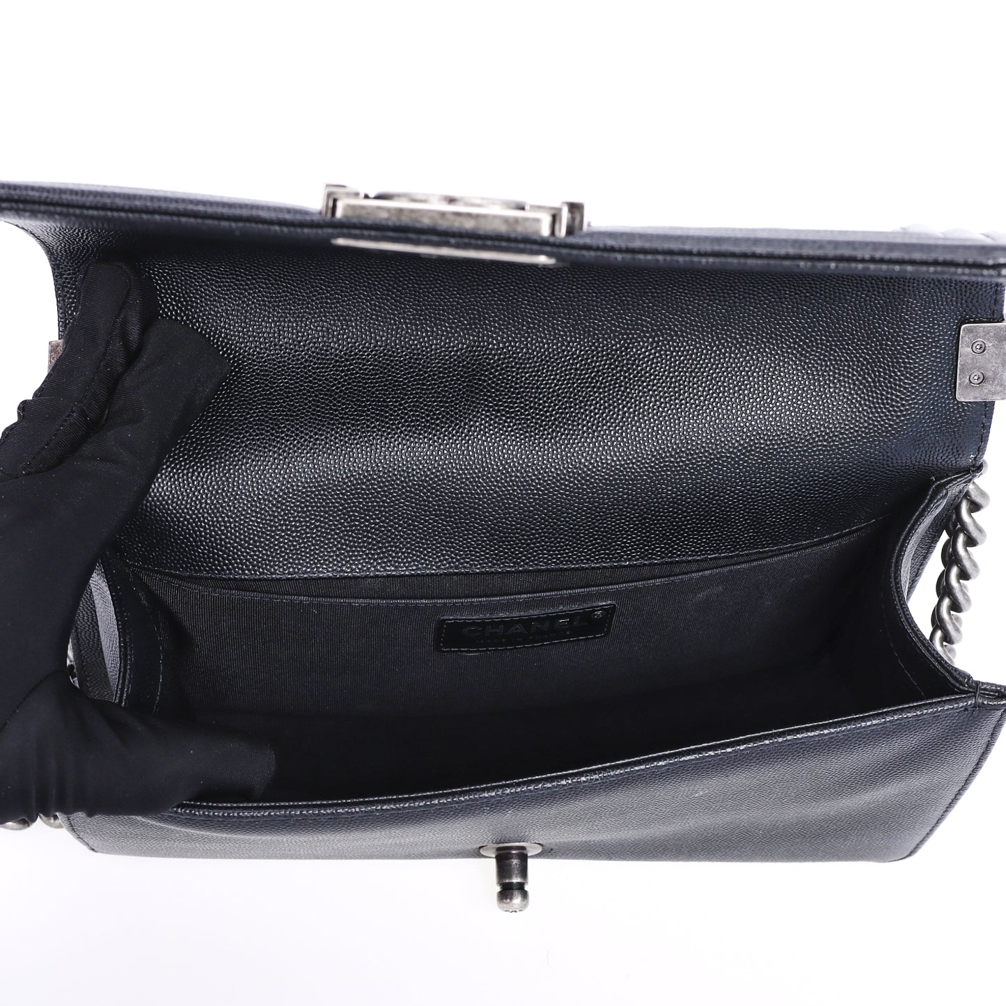 Pre-Owned Chanel Boy Medium Size Black Calfskin Leather Crossbody Bag 50888397 L