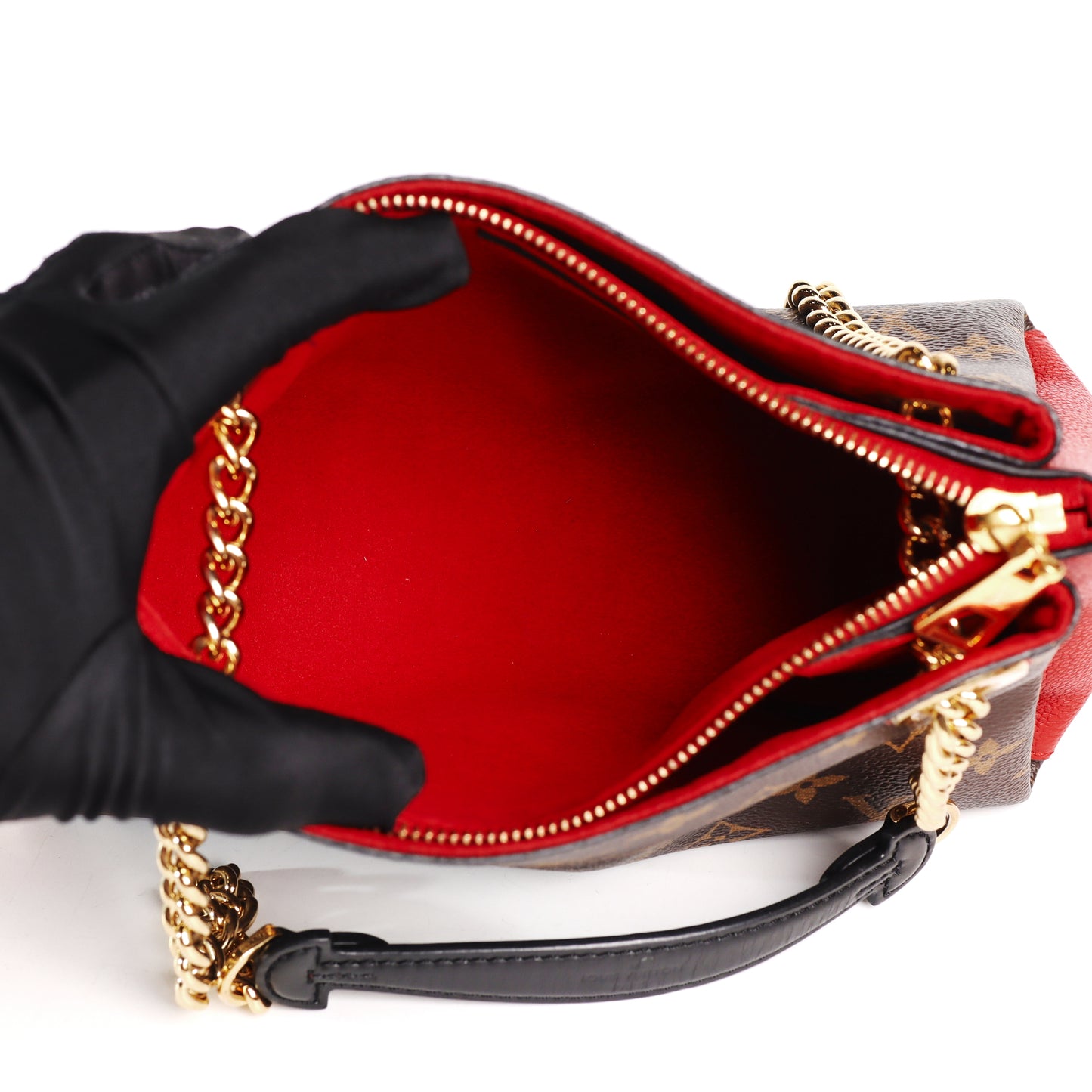 Pre-Owned Louis Vuitton Surène BB Red Monogram Coated Canvas Shoulder Bag 51599048