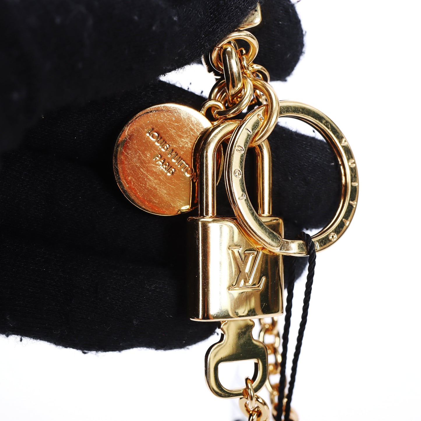 Pre-Owned Louis Vuitton Gold Metal Key Holder 51621143