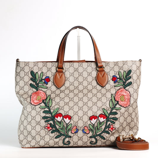 Pre-Owned Gucci GG Supreme Embroidered Beige Coated Canvas Shoulder Bag 52717578 C