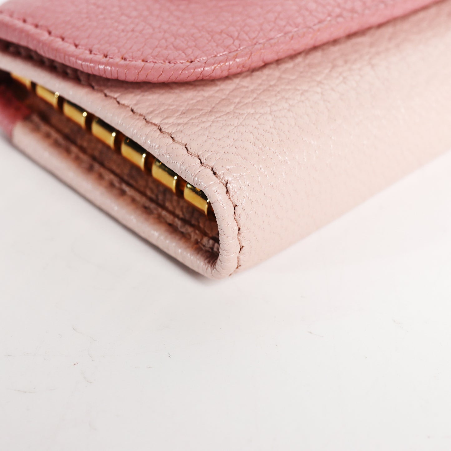 Pre-Owned Miu Miu Bow Pink Calfskin Key Pouch 55977741