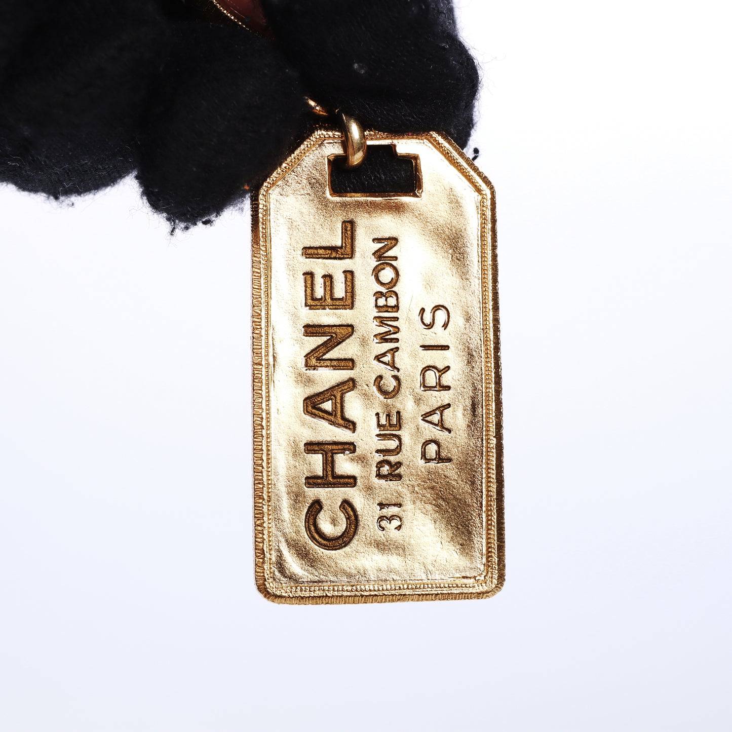 Pre-Owned Chanel Vintage Gold-Tone Metal Earrings 56735680 c