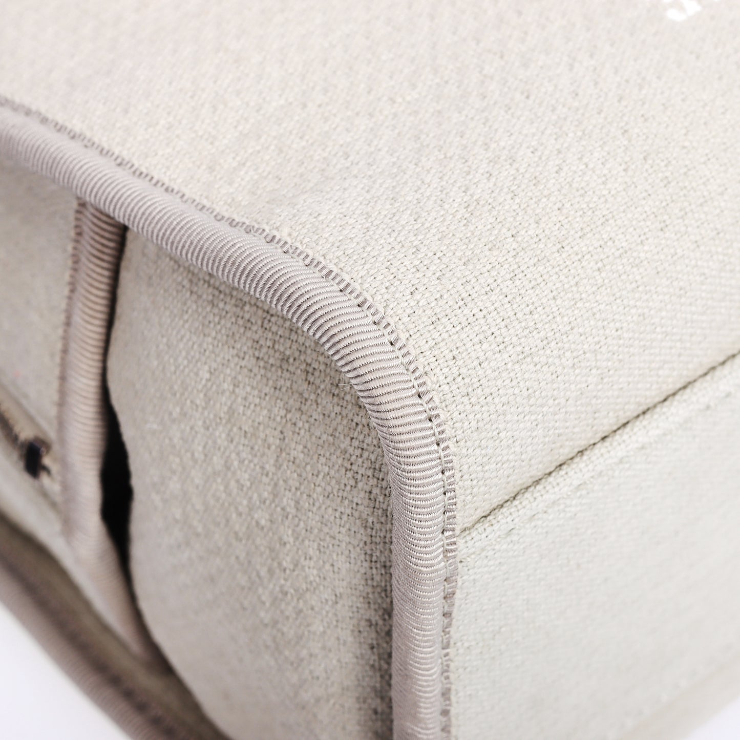 Pre-Owned Chanel Deauville Bowling Gray Canvas Shoulder Bag 56806447