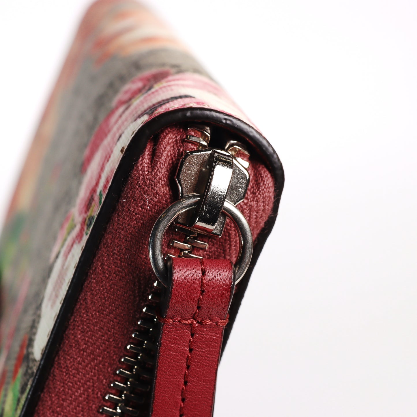 Pre-Owned Gucci GG Blooms Multicolour Coated Canvas Zip-Around Wallet 57217809
